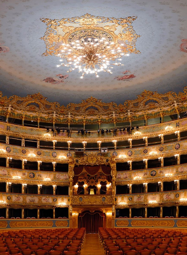 Website e contenuti fotografici Teatro Fenice